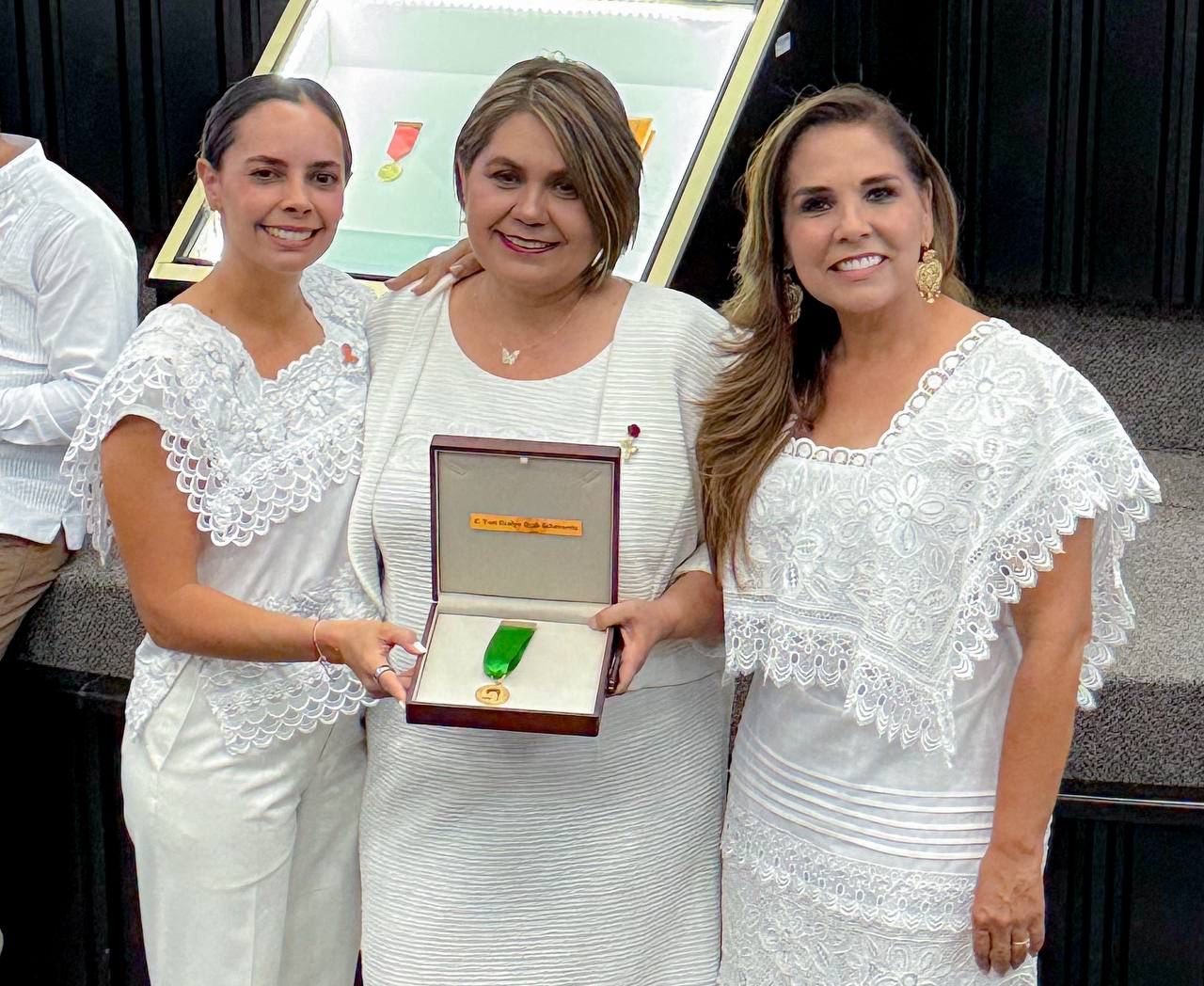 uploads/6/32/01 (1689).Jpeg